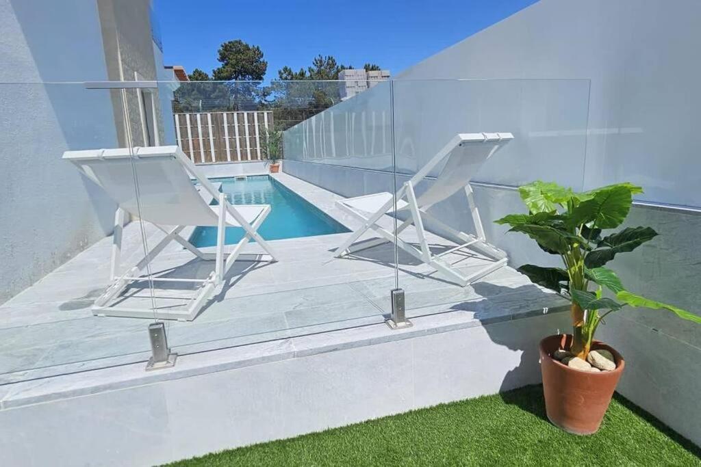 Aroeira Villa With Heated Pool By Golf Course, Beach And Lisbon Екстер'єр фото