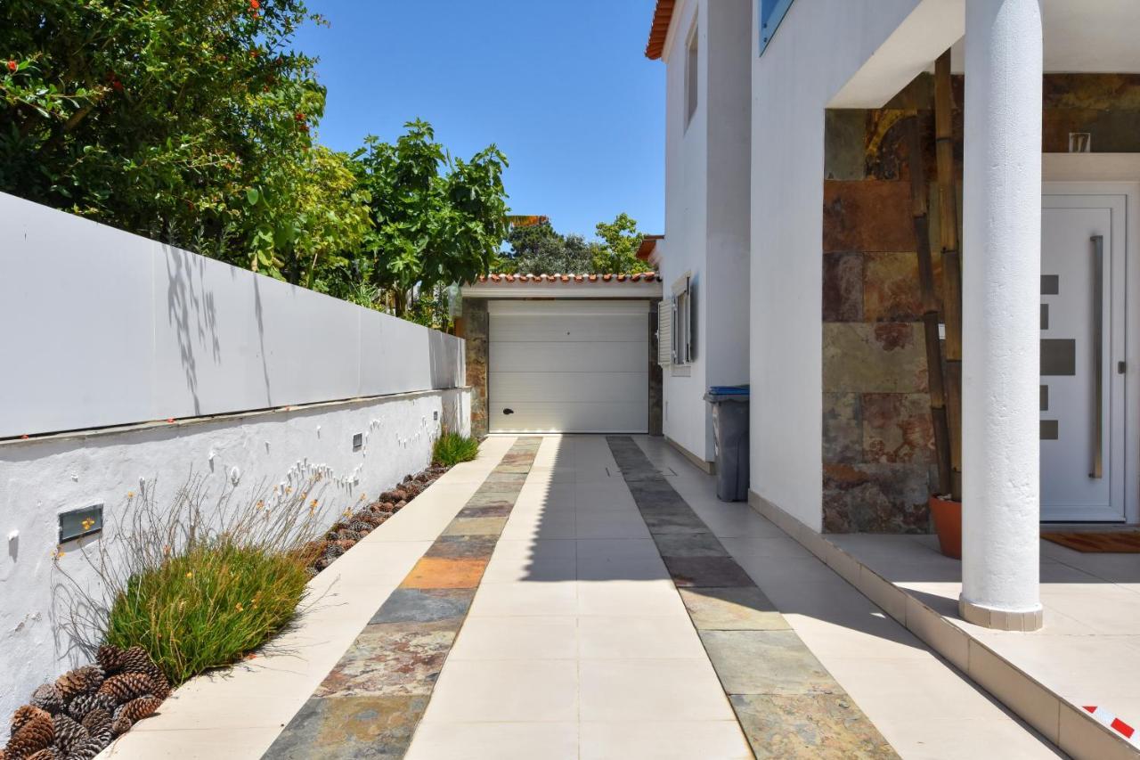 Aroeira Villa With Heated Pool By Golf Course, Beach And Lisbon Екстер'єр фото
