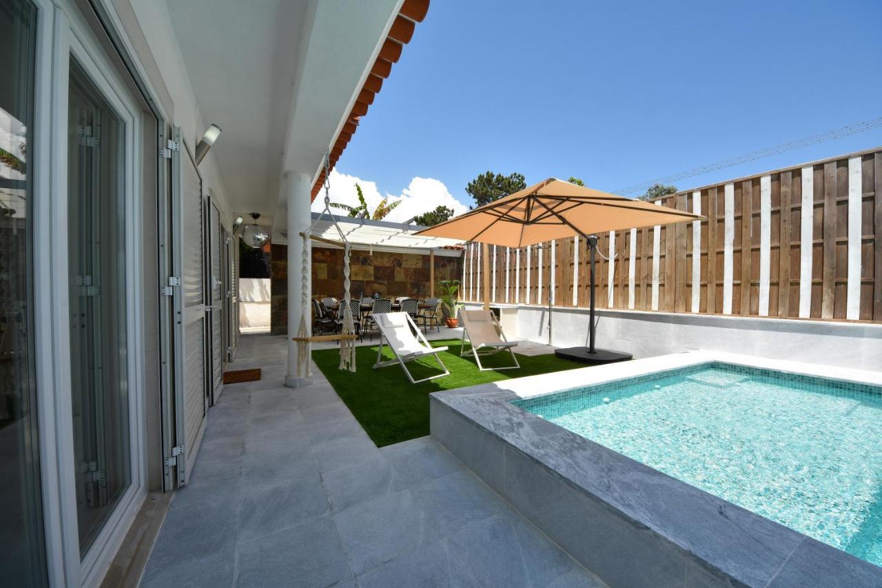 Aroeira Villa With Heated Pool By Golf Course, Beach And Lisbon Екстер'єр фото