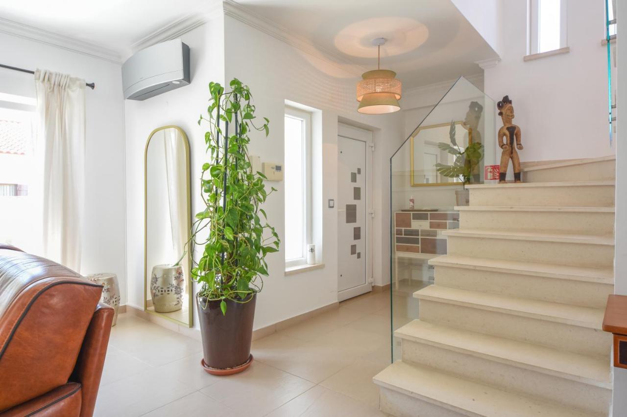 Aroeira Villa With Heated Pool By Golf Course, Beach And Lisbon Екстер'єр фото